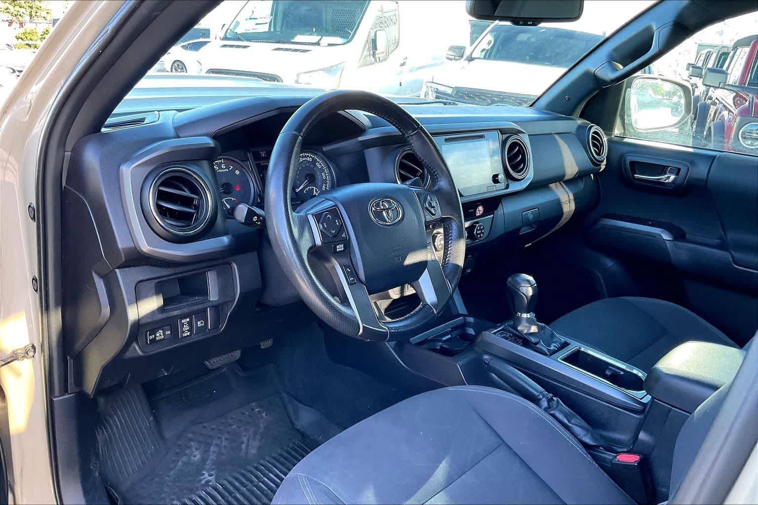 Used 2019 Toyota Tacoma TRD Sport AWD/4WD video 2