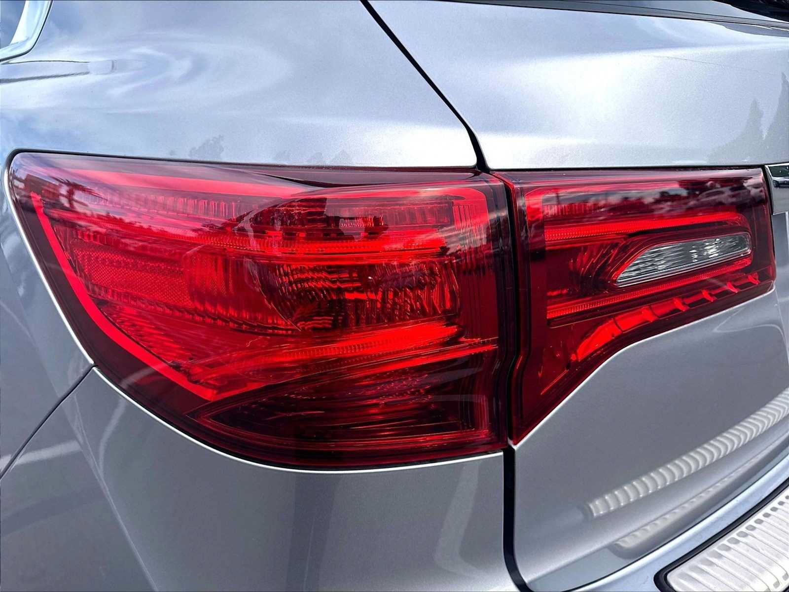 Used 2016 Acura MDX w/ Technology Package AWD/4WD image 33