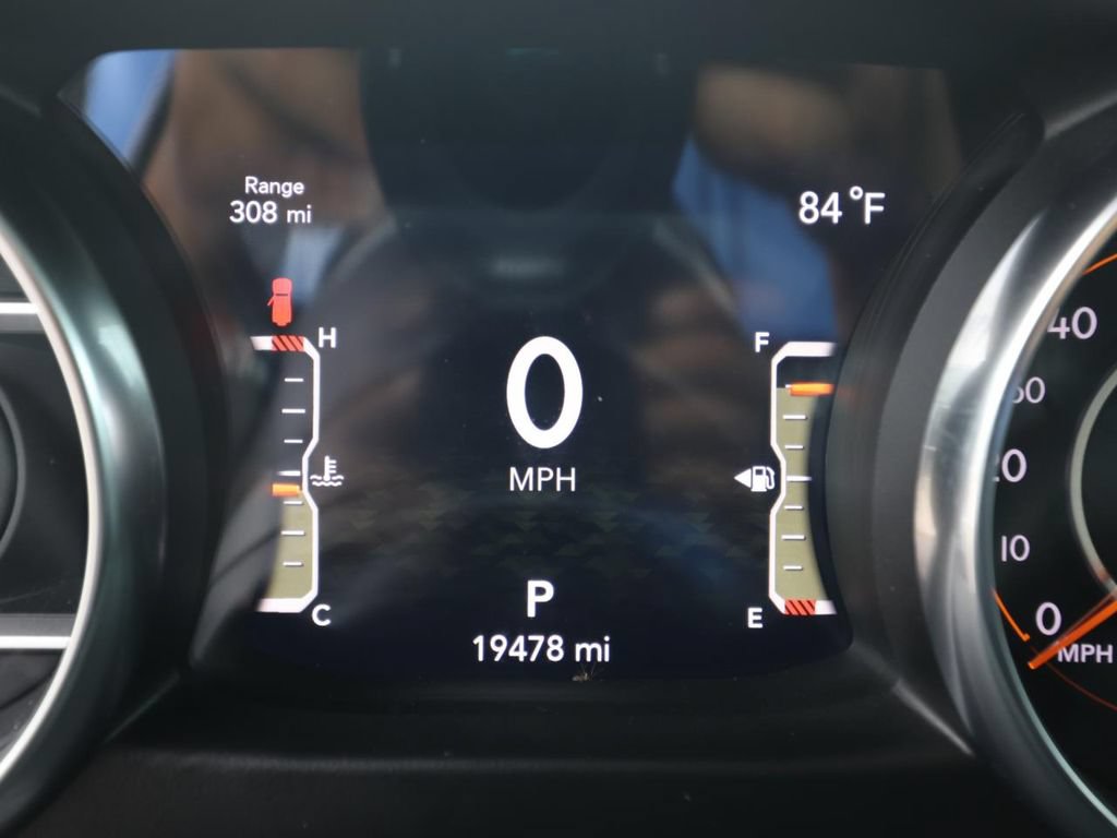 Used 2023 Jeep Wrangler Unlimited Sahara w/ LED Lighting Group AWD/4WD image 20