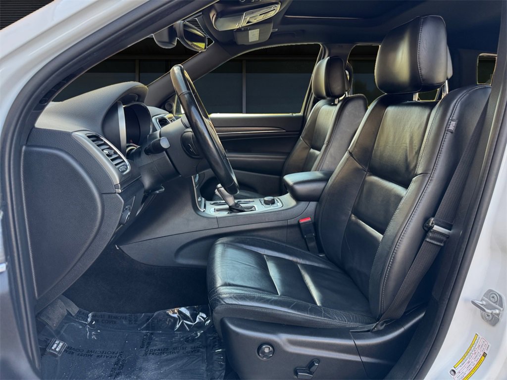 Used 2018 Jeep Grand Cherokee Limited image 14