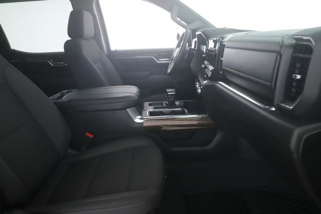Used 2024 GMC Sierra 1500 Elevation image 29