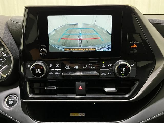 Certified 2024 Toyota Highlander XLE AWD/4WD image 22