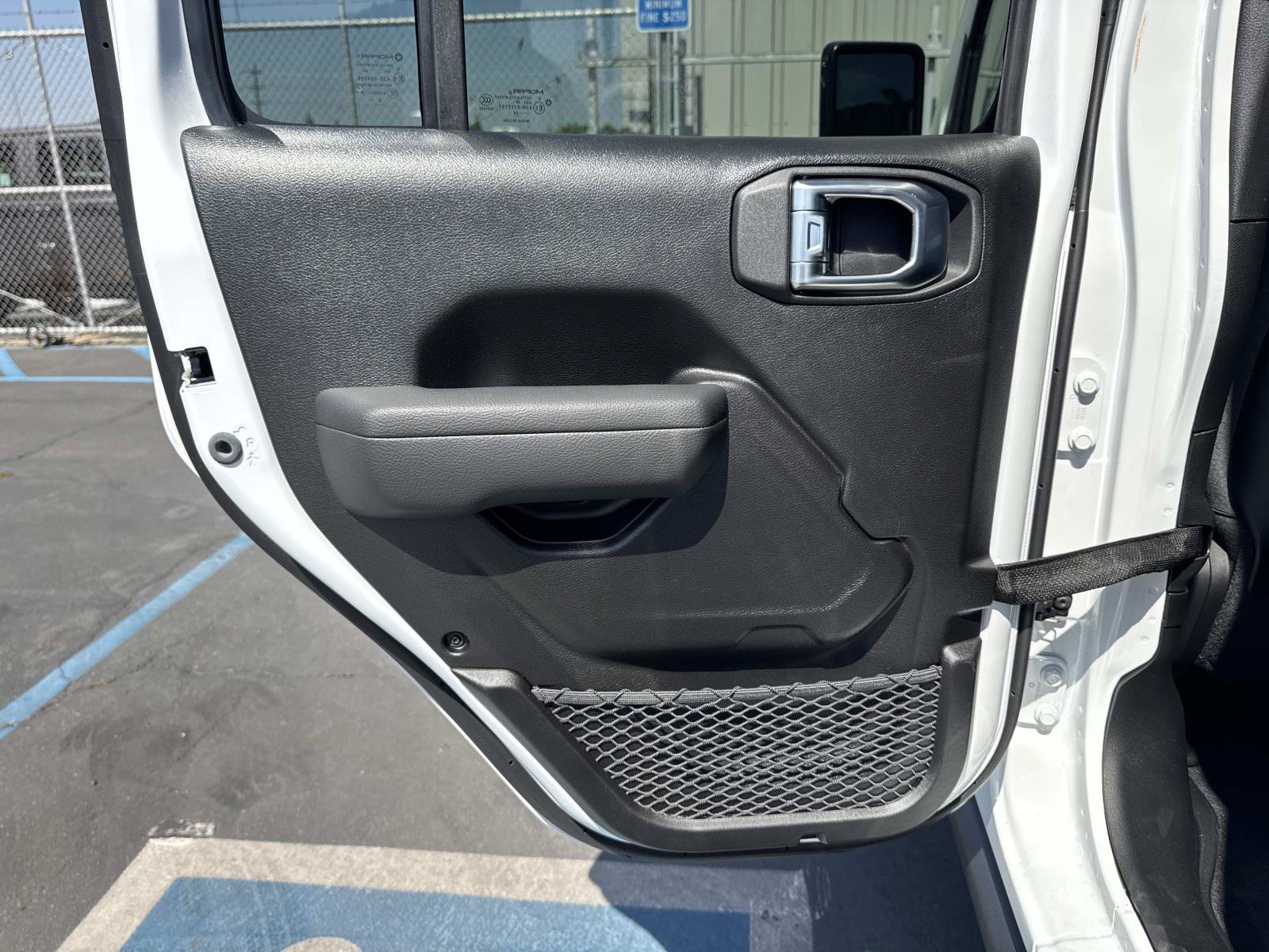 New 2026 Jeep Gladiator Rubicon w/ Steel Power Dome Hood Package AWD/4WD image 27