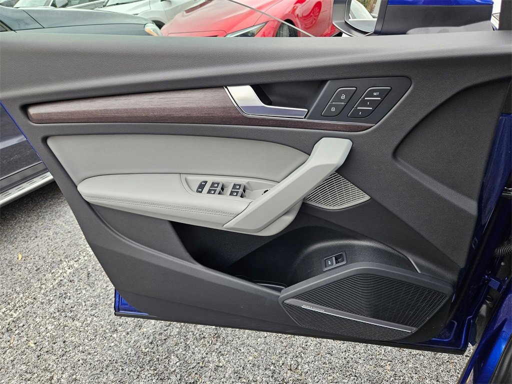 Used 2022 Audi Q5 2.0T Premium Plus image 7