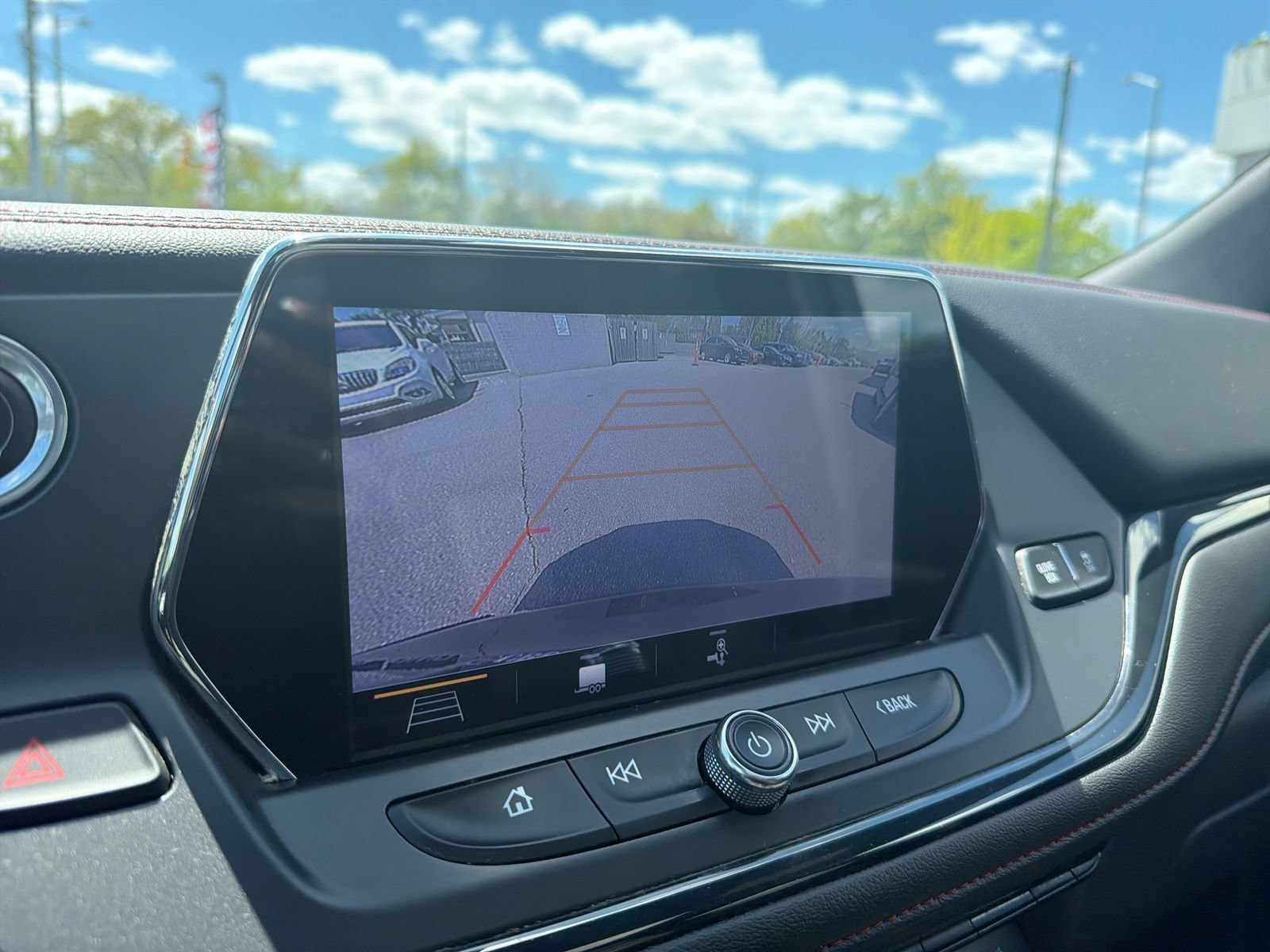 Used 2019 Chevrolet Blazer RS w/ Sun and Wheels Package AWD/4WD image 35