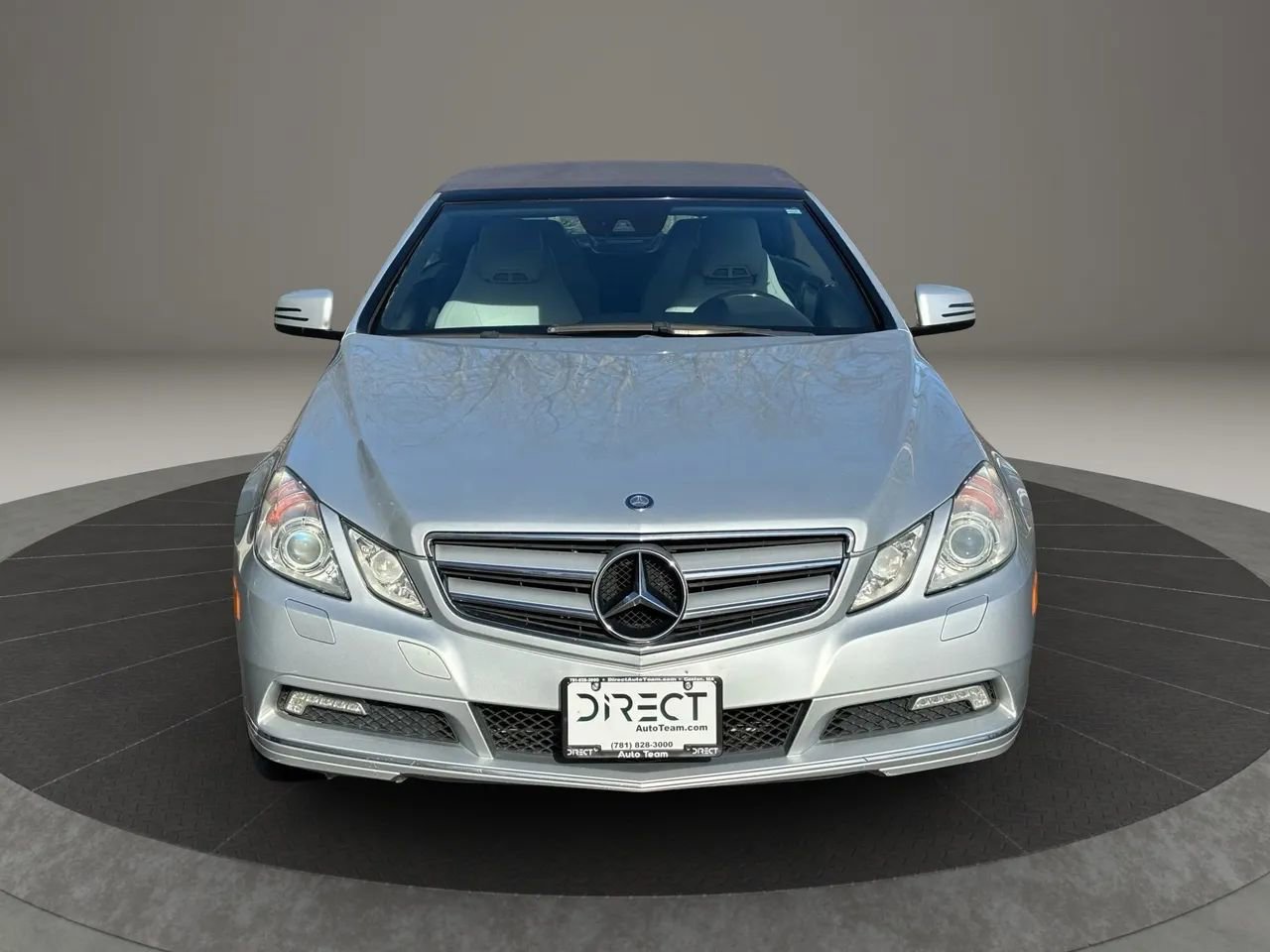 Used 2011 Mercedes-Benz E 350 Cabriolet image 2