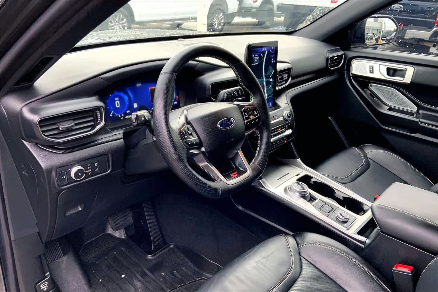 Used 2020 Ford Explorer ST w/ ST Street Pack AWD/4WD image 16
