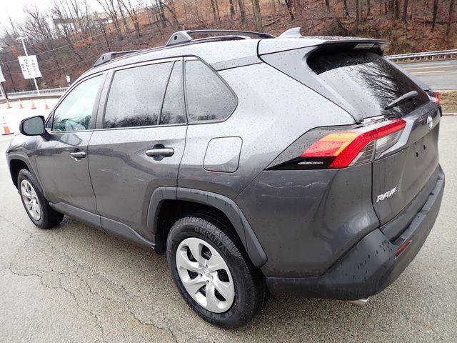 Certified 2021 Toyota RAV4 LE image 5