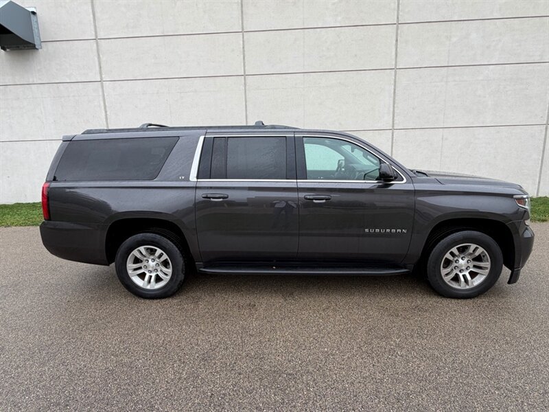 Used 2016 Chevrolet Suburban LT AWD/4WD image 16
