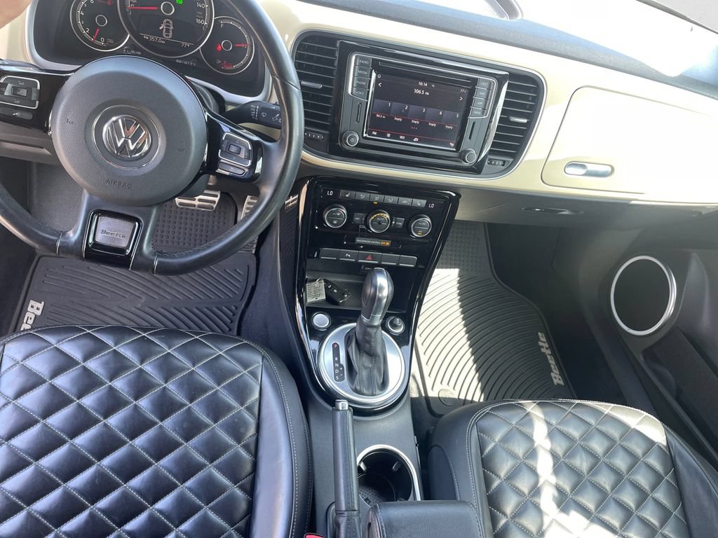 Used 2019 Volkswagen Beetle 2.0T FWD image 10