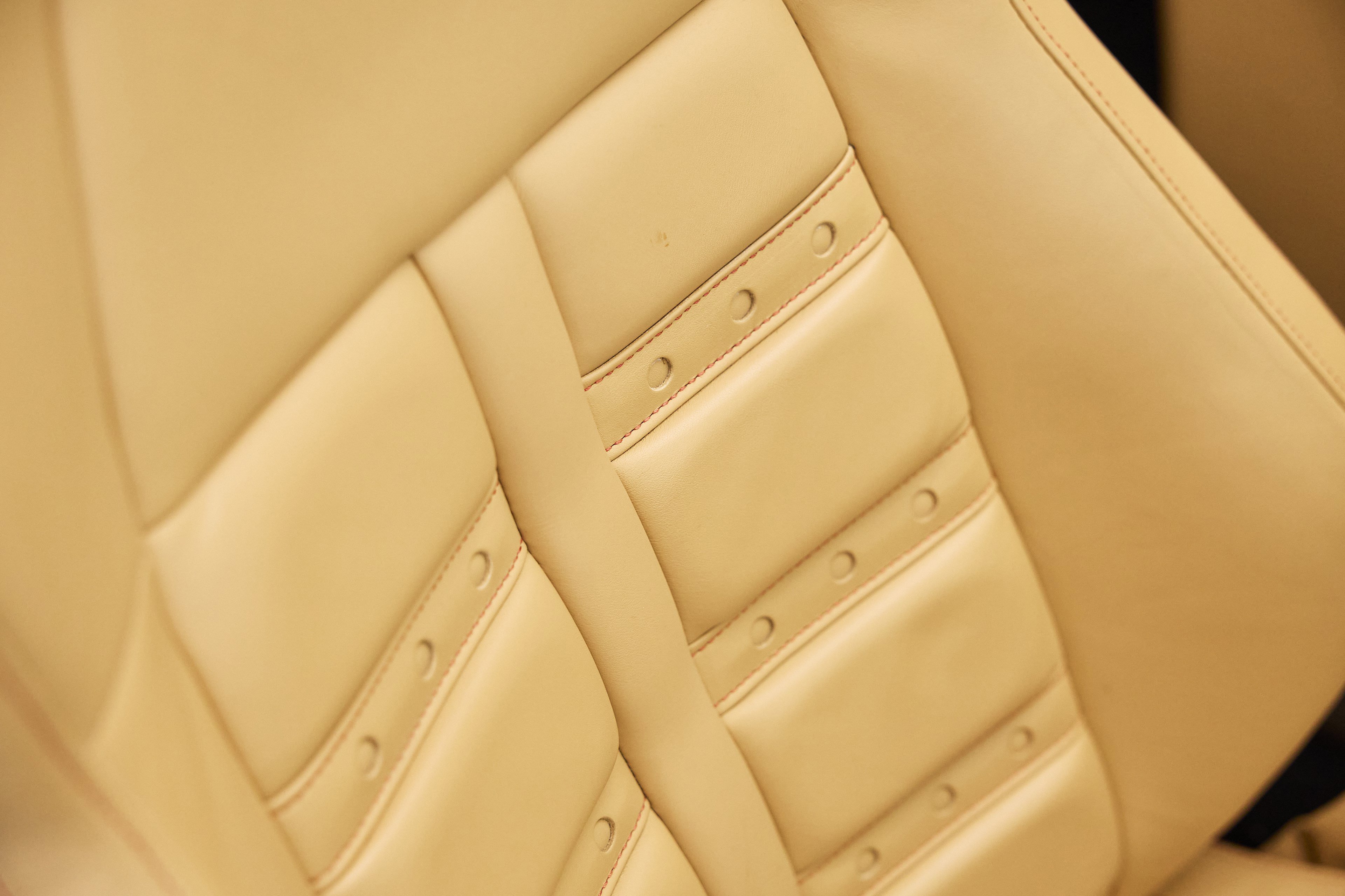 Used 2014 Ferrari 458 Spider image 29