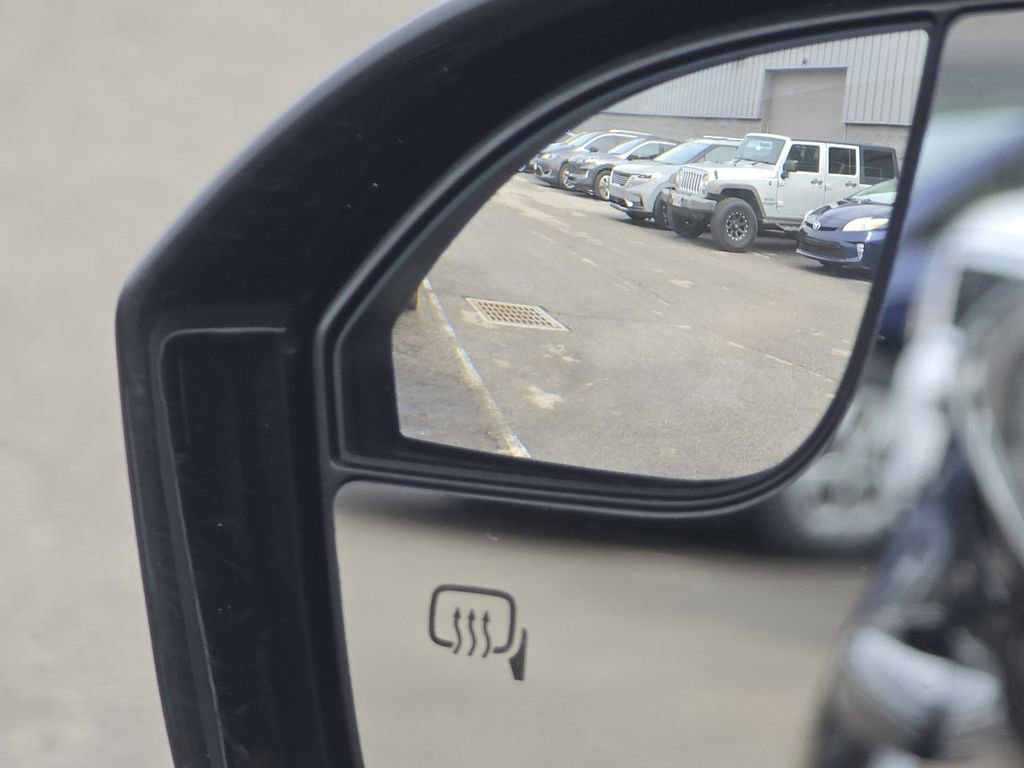 Used 2018 Lincoln MKC Premiere image 6