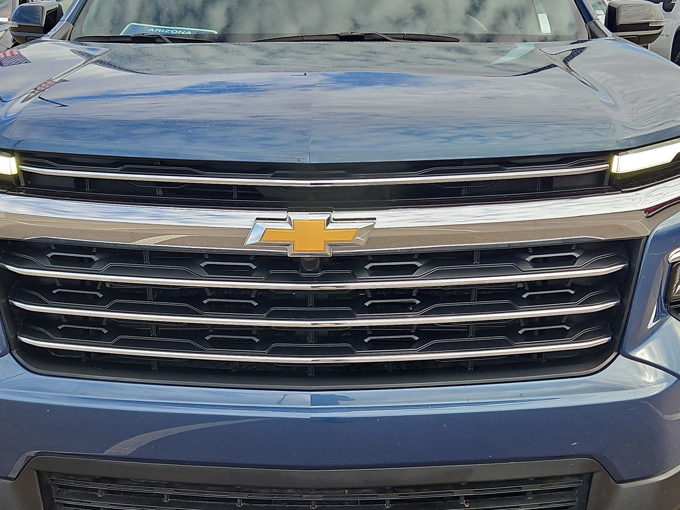 Used 2025 Chevrolet Traverse LT FWD image 9