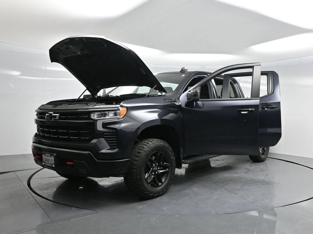 Used 2024 Chevrolet Silverado 1500 LT Trail Boss w/ LPO, Dark Essentials Package image 52