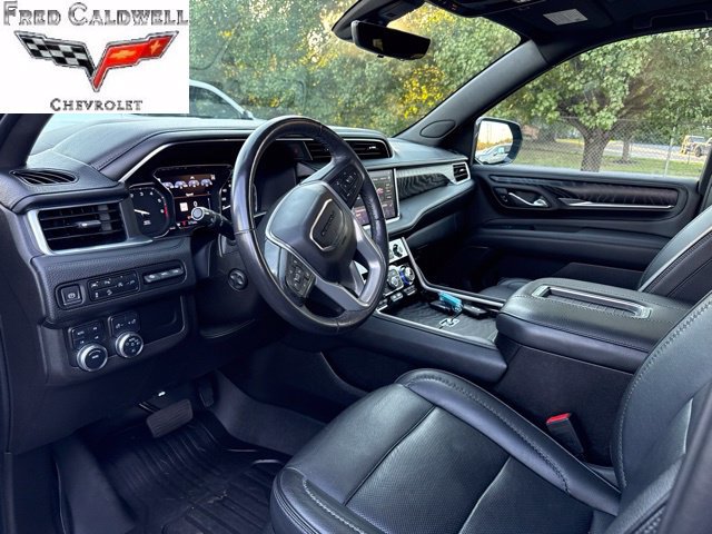 Certified 2021 GMC Yukon Denali w/ Denali Premium Package AWD/4WD image 8