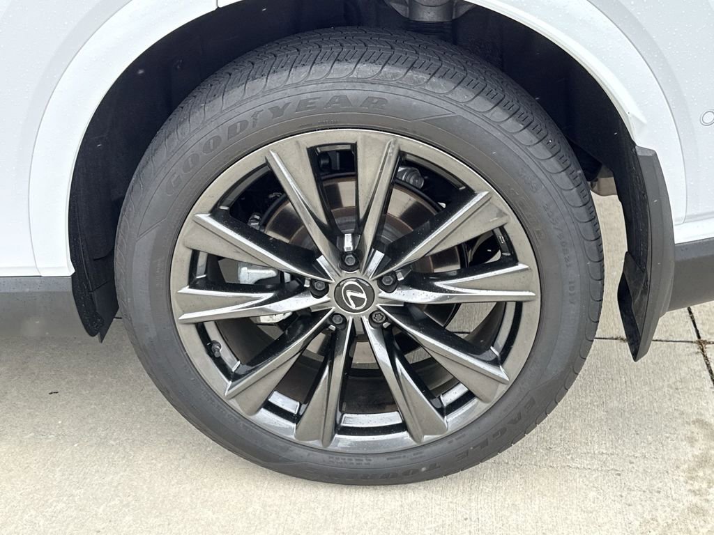 Used 2024 Lexus RX 350 F Sport w/ Convenience Package AWD/4WD image 31