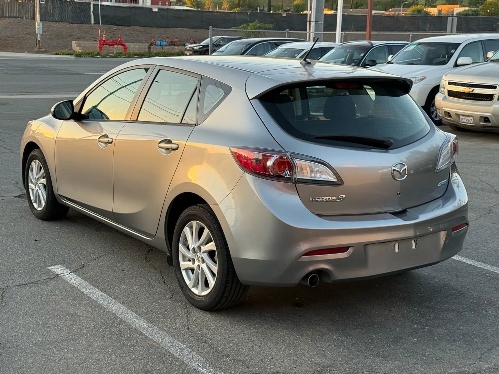 Used 2012 MAZDA MAZDA3 i Touring image 7