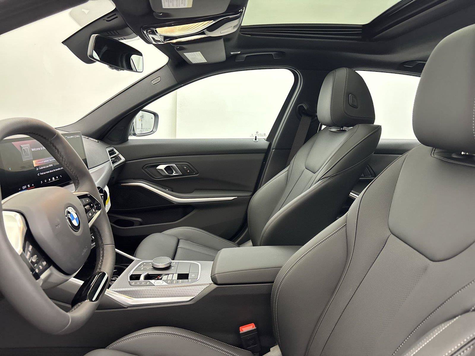 New 2026 BMW 330i xDrive Sedan w/ Convenience Package AWD/4WD image 24