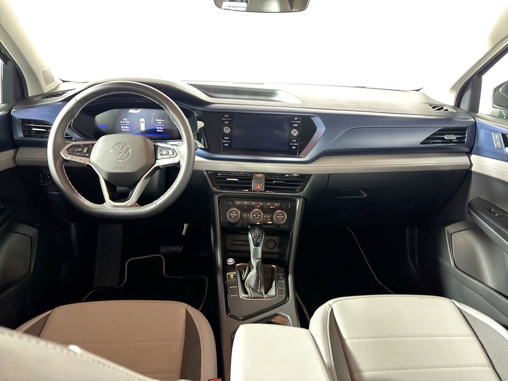 Used 2024 Volkswagen Taos SE FWD image 12