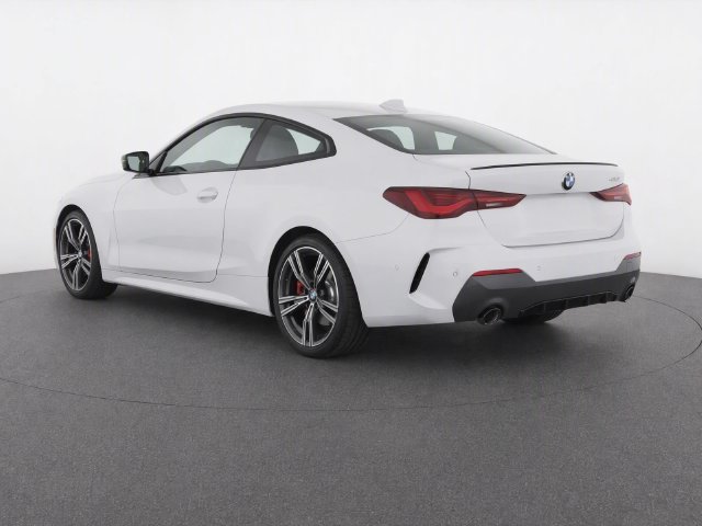 Used 2024 BMW 430i Coupe w/ M Sport Package RWD image 7