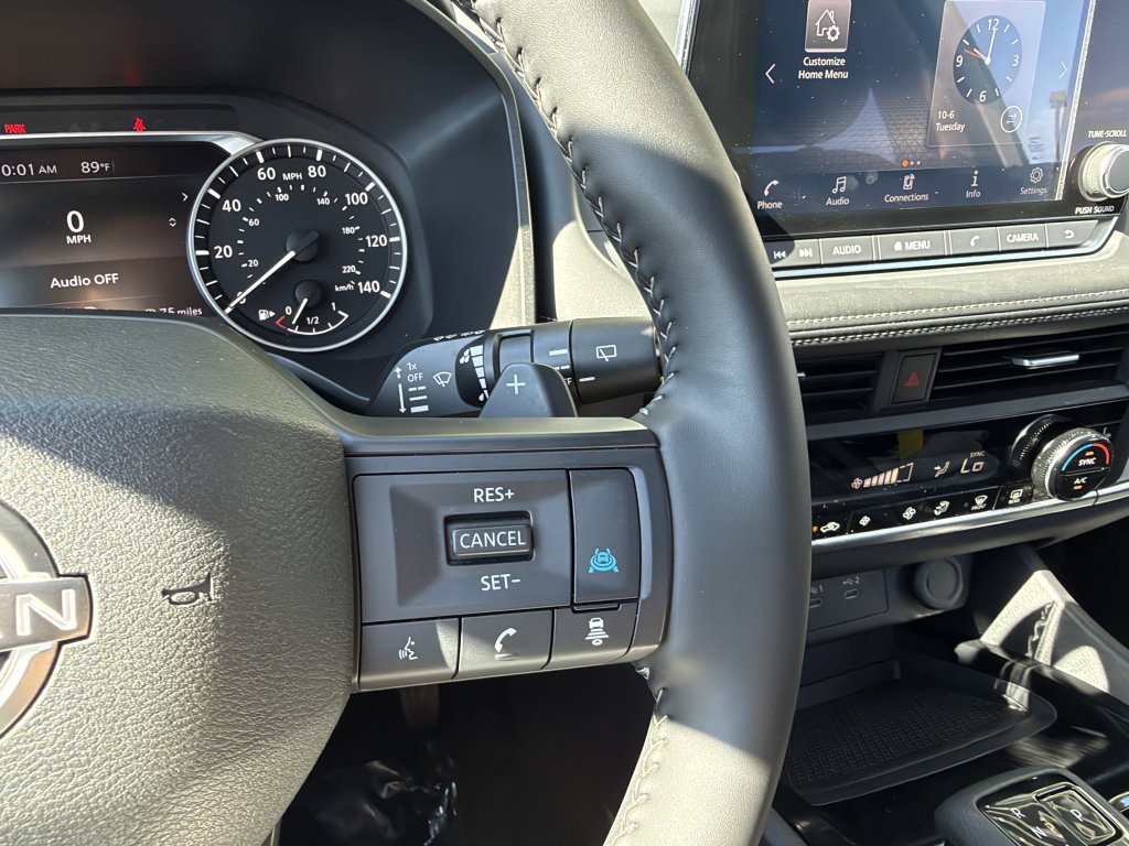 Used 2026 Nissan Rogue SV FWD image 29