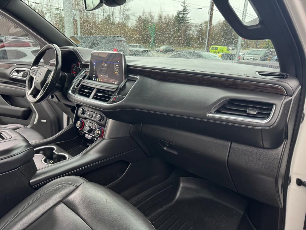 Used 2021 Chevrolet Tahoe Z71 image 17