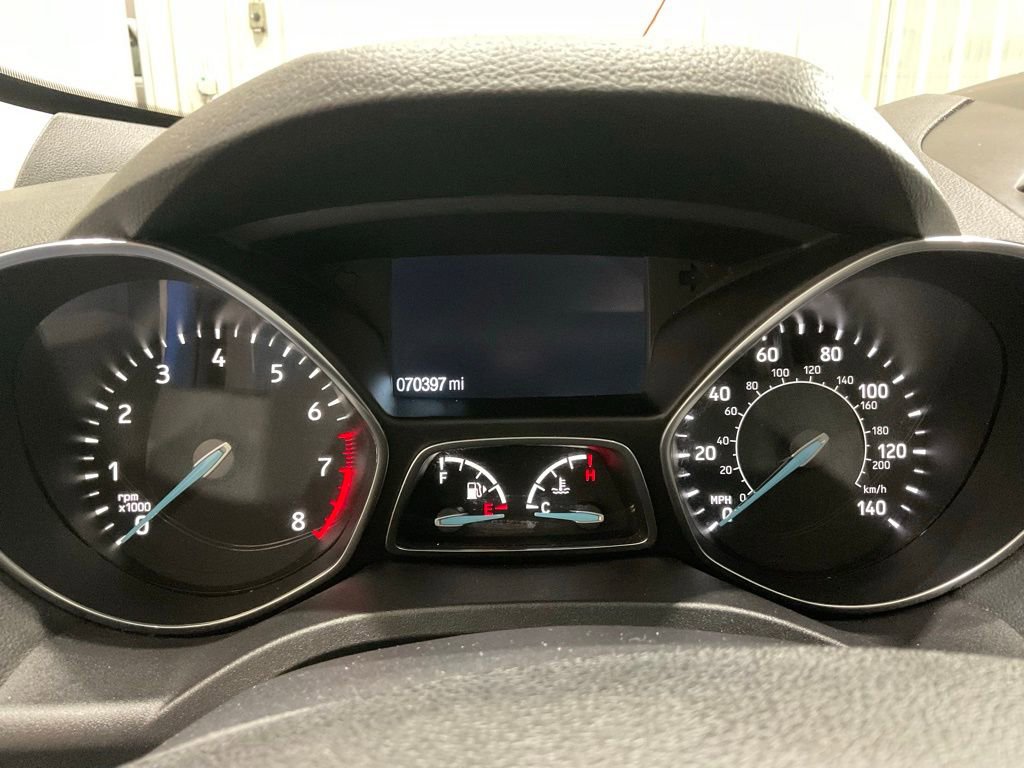 Used 2019 Ford Escape SE image 18