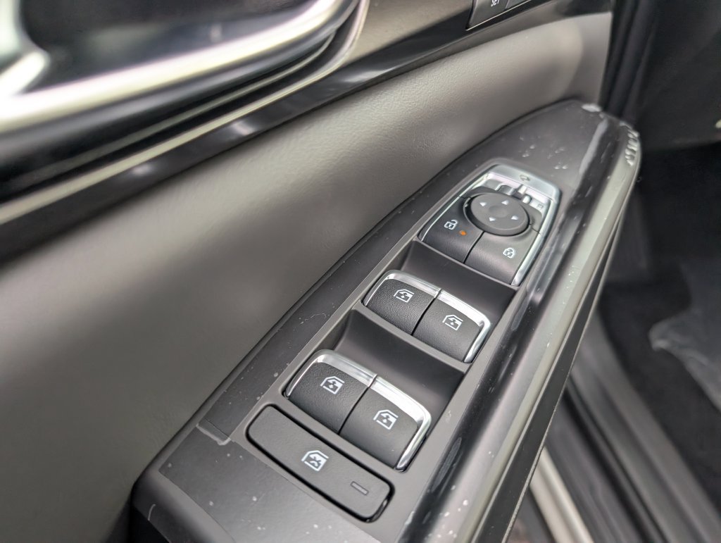 New 2027 Kia Carnival SX FWD image 13