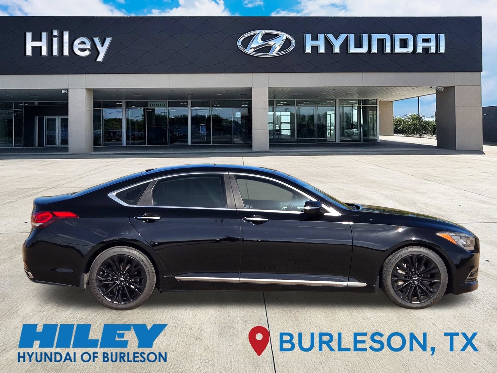 Used 2015 Hyundai Genesis 3.8 w/ Option Group 04 RWD image 3