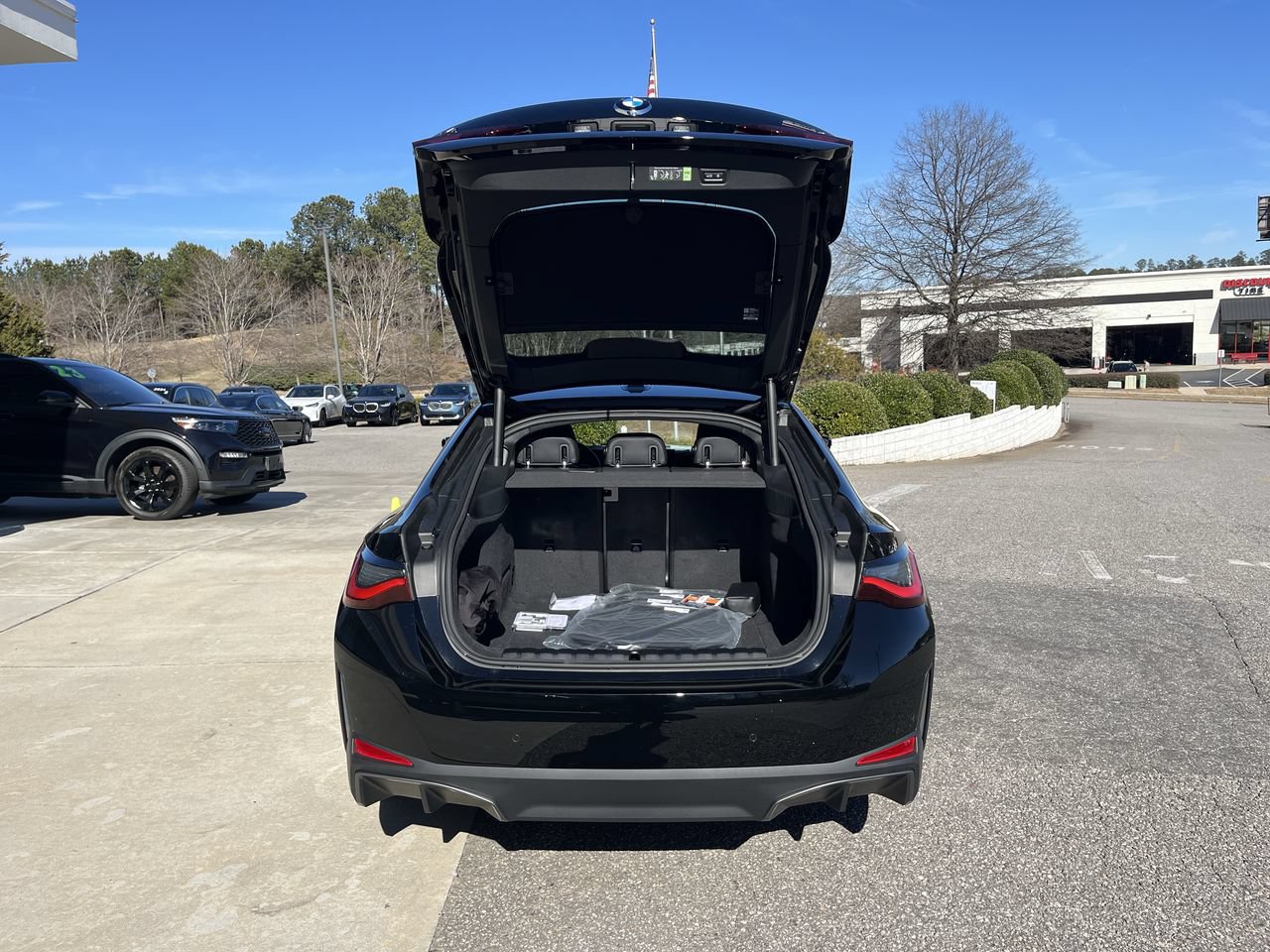 Used 2026 BMW i4 eDrive40 w/ Premium Package RWD image 35