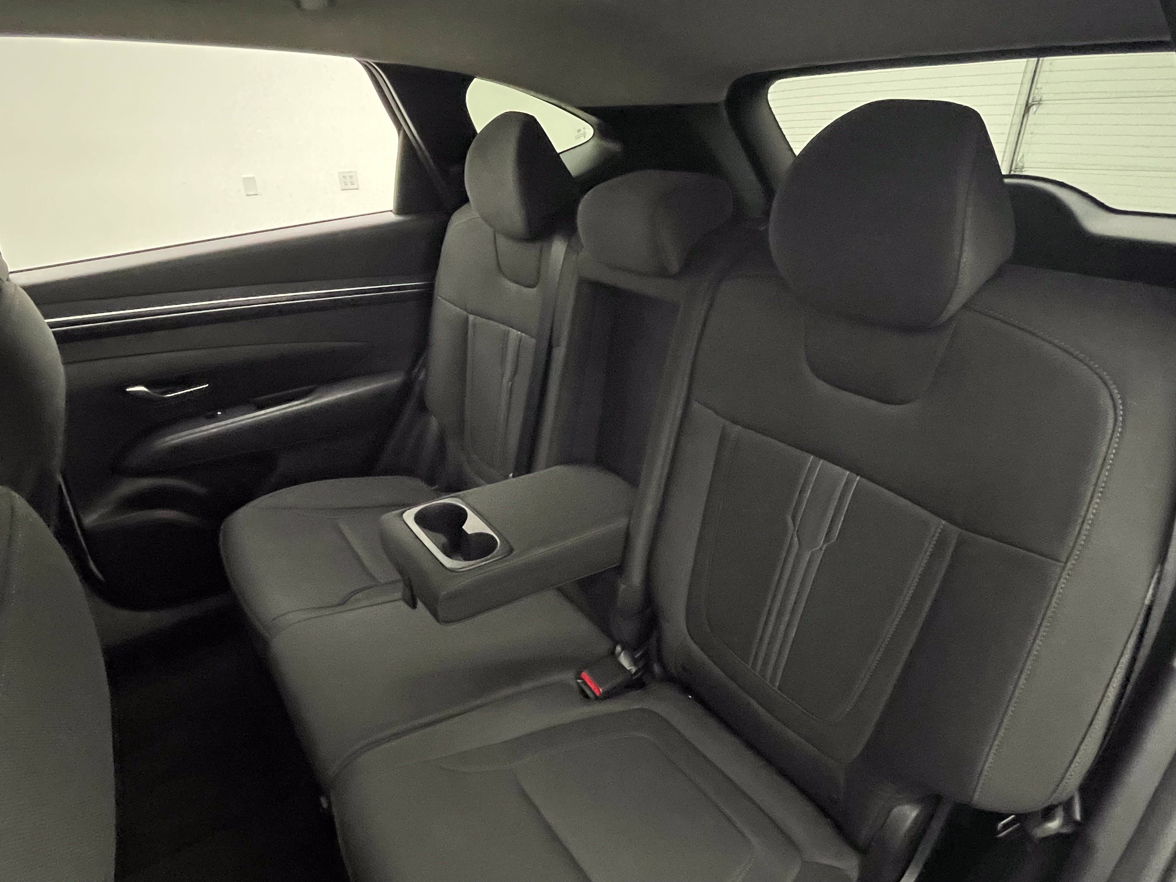 Used 2024 Hyundai Tucson SEL FWD image 40
