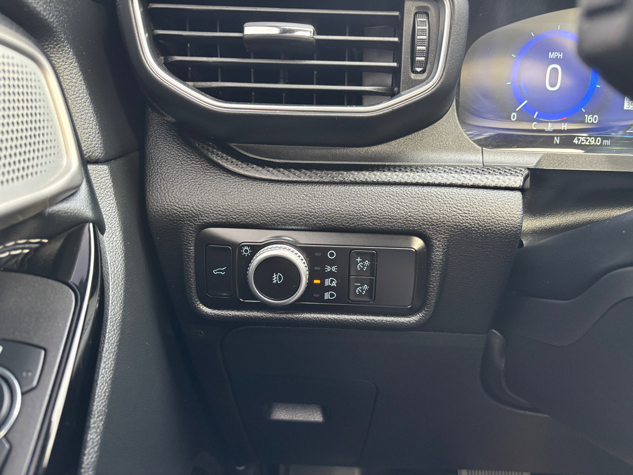 Used 2023 Ford Explorer ST w/ Equipment Group 401A image 18