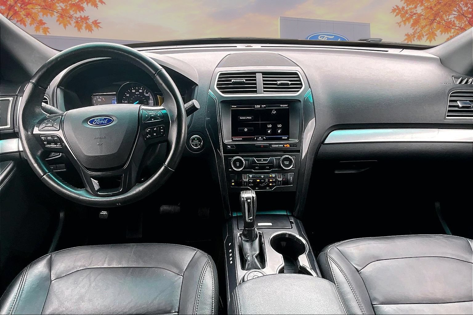 Used 2016 Ford Explorer XLT AWD/4WD image 7