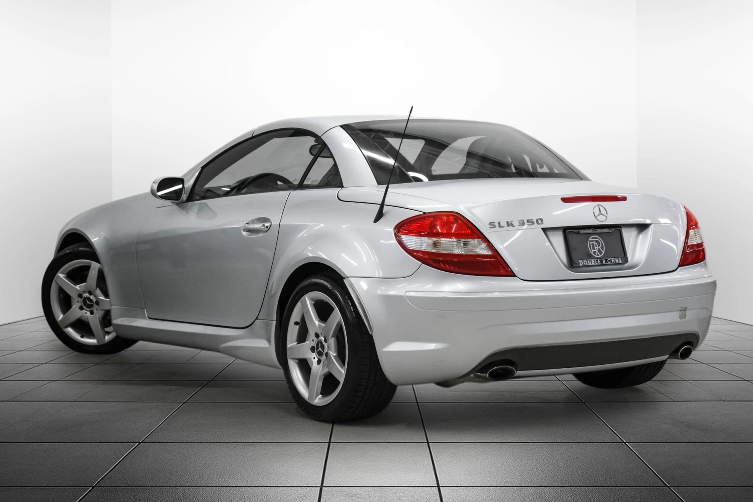 Used 2005 Mercedes-Benz SLK 350 image 13
