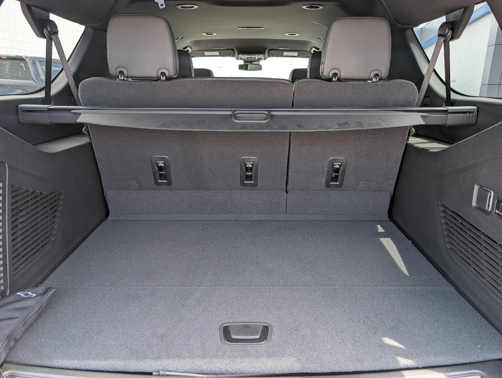 New 2026 Chevrolet Suburban Premier w/ LPO, Get Active Package RWD image 8
