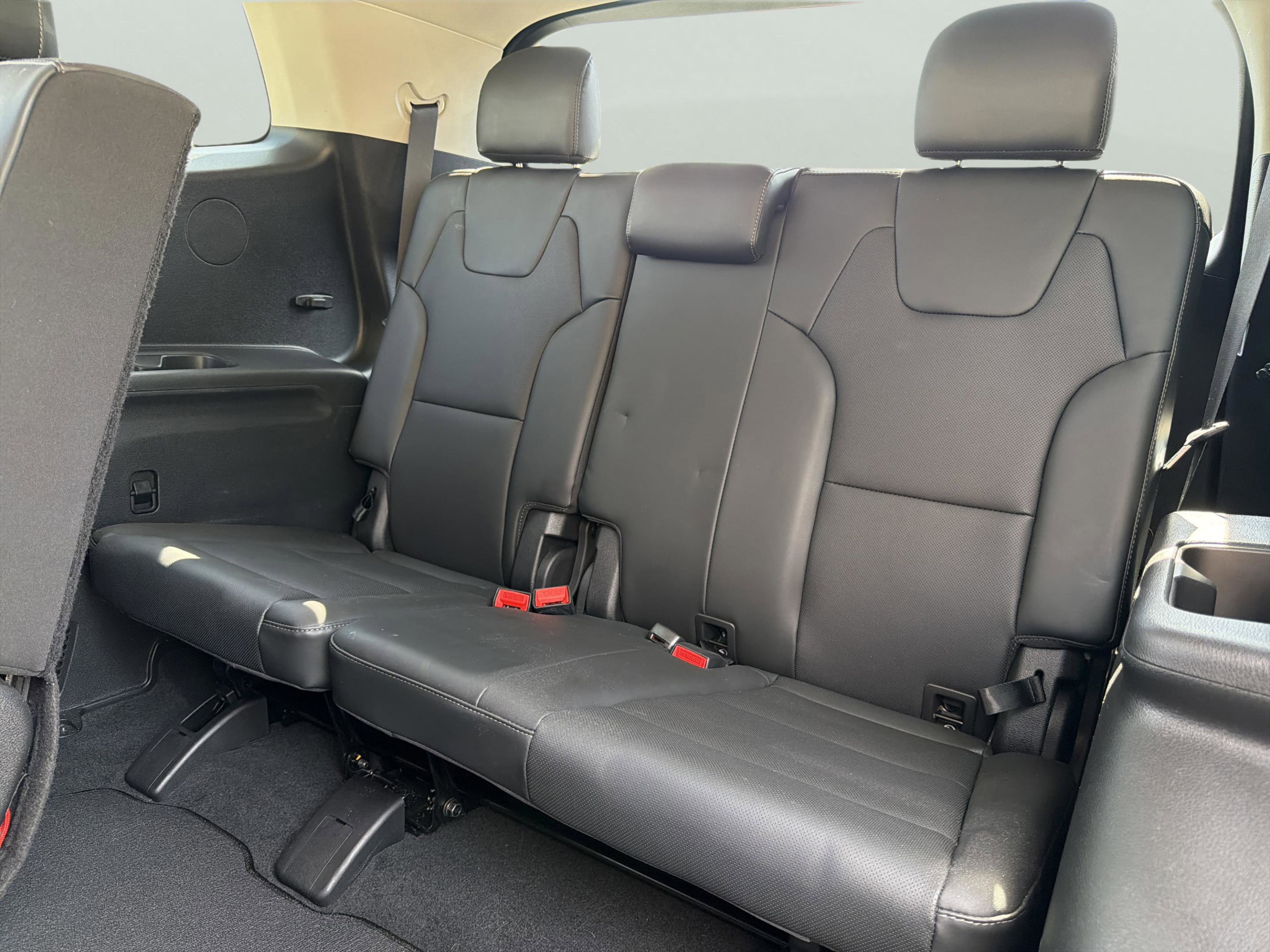 Used 2021 Kia Telluride LX FWD image 18