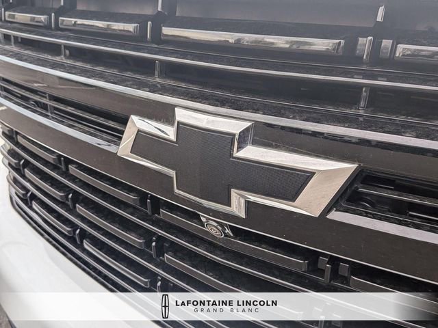 Used 2023 Chevrolet Tahoe RST w/ Sport Performance Package AWD/4WD image 9