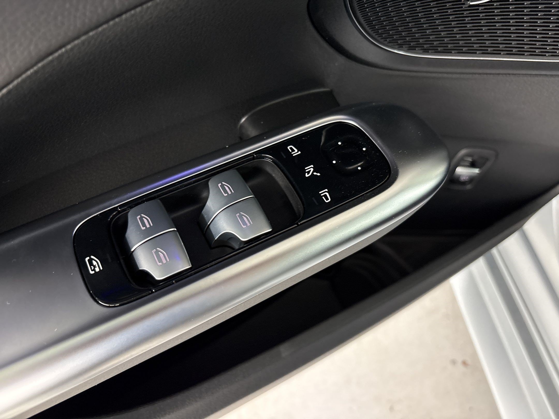 New 2026 Mercedes-Benz C 43 AMG 4MATIC Sedan image 13