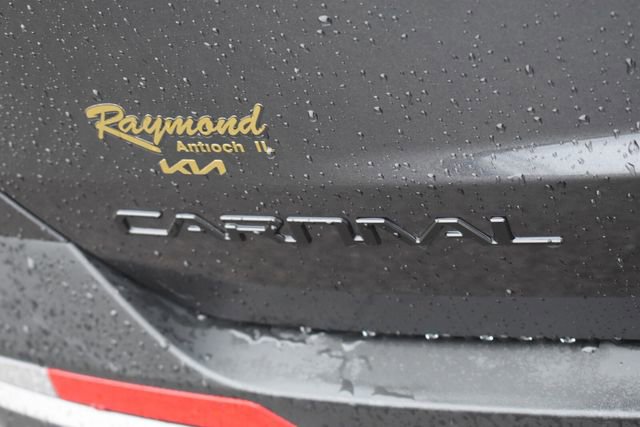 Certified 2025 Kia Carnival SX Prestige image 18