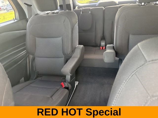 Used 2023 Ford Explorer XLT image 31