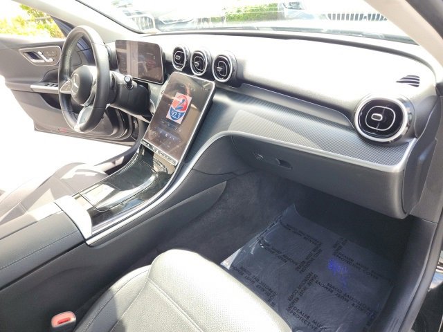 Used 2025 Mercedes-Benz C 300 Sedan image 23