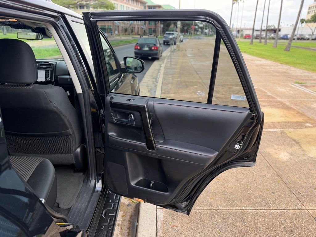 Used 2024 Toyota 4Runner TRD Off-Road image 16