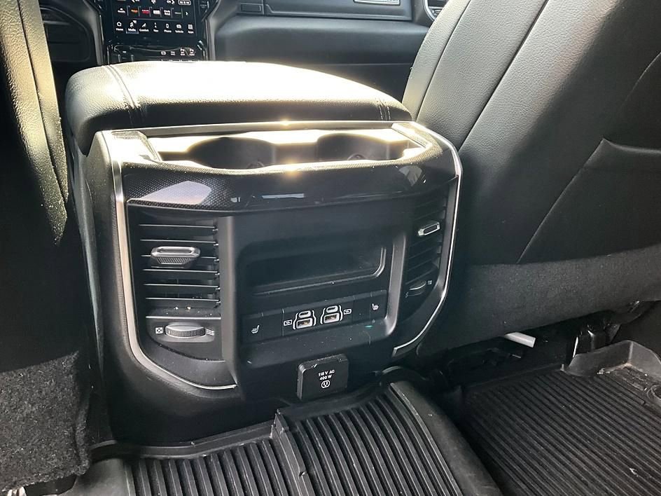 Used 2022 RAM 3500 Laramie image 30