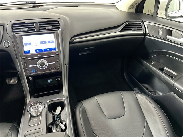 Used 2020 Ford Fusion Energi Titanium image 28
