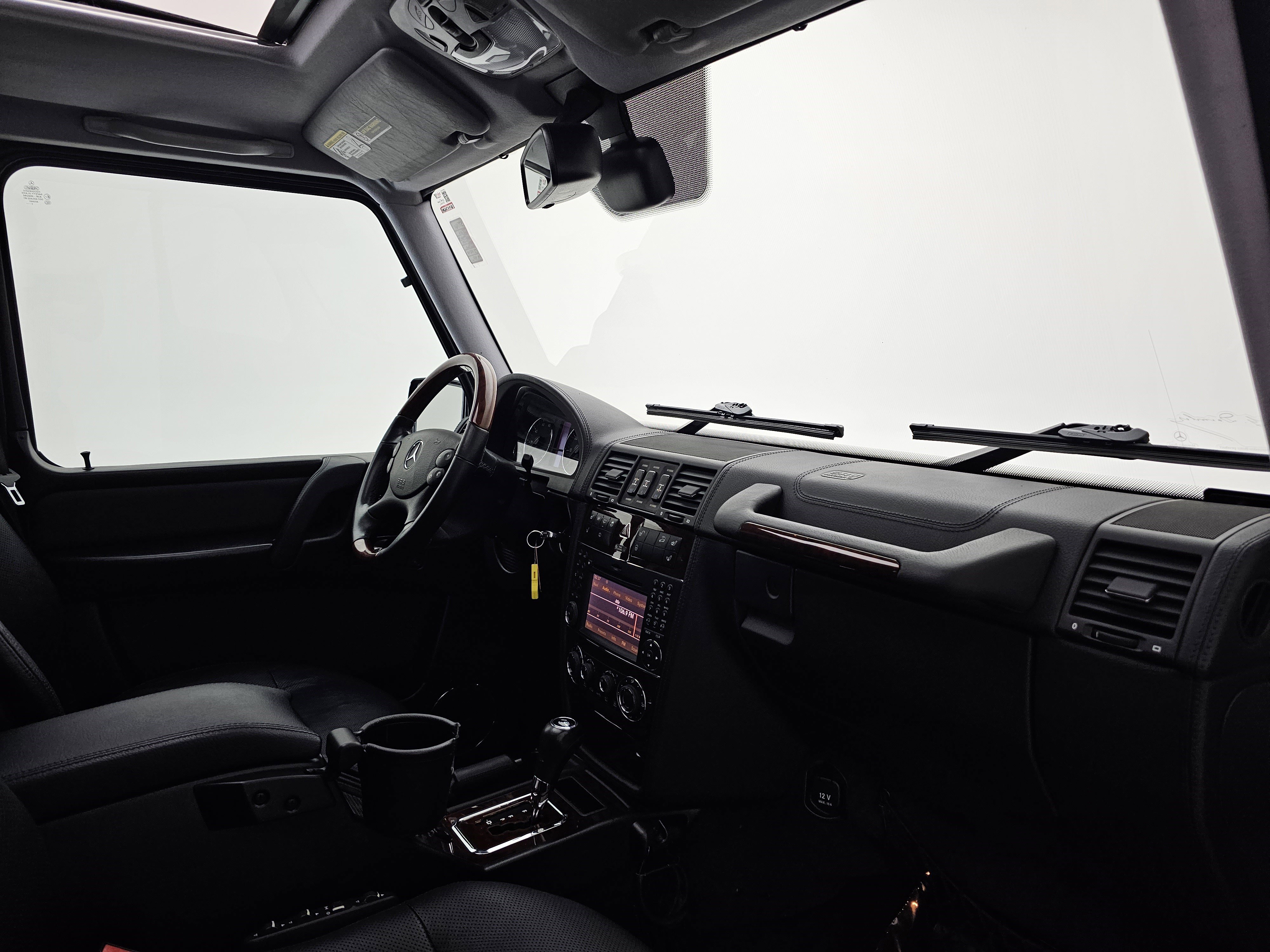 Used 2012 Mercedes-Benz G 550 image 15