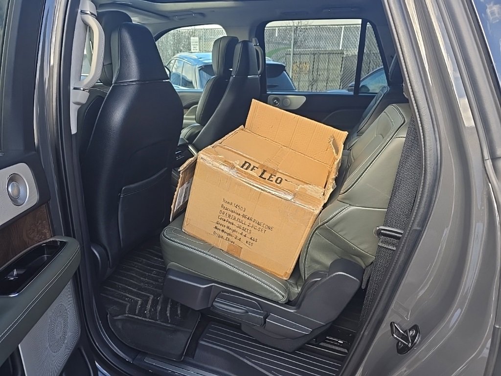 Used 2022 Lincoln Navigator L Black Label image 8