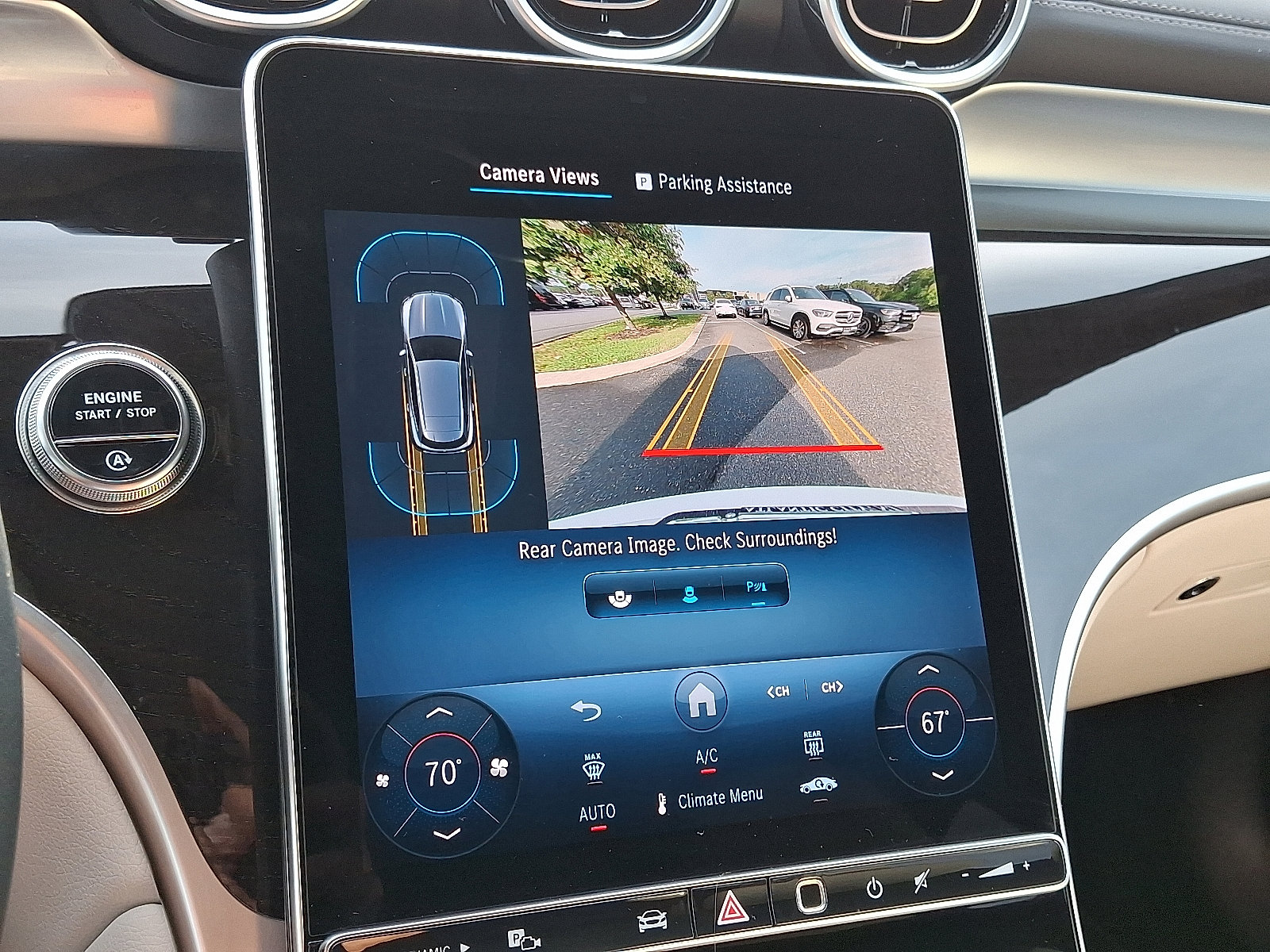 Used 2025 Mercedes-Benz GLC 300 4MATIC image 18