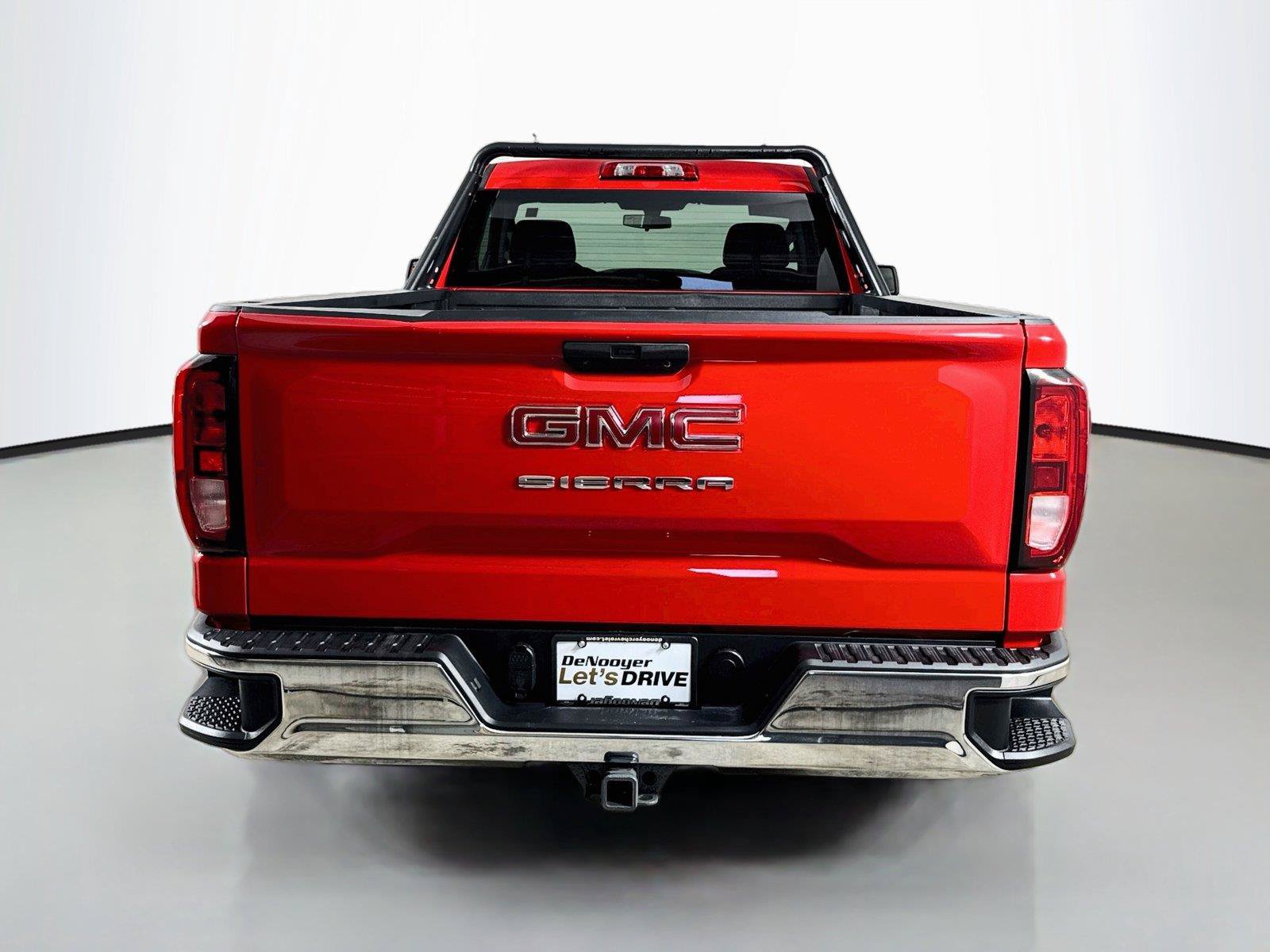 Used 2020 GMC Sierra 1500 4x4 Regular Cab w/ Convenience Package image 8