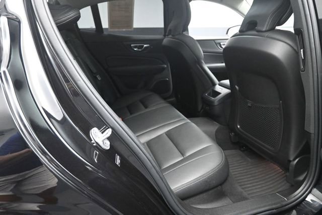 Certified 2025 Volvo S60 B5 Plus AWD/4WD image 24