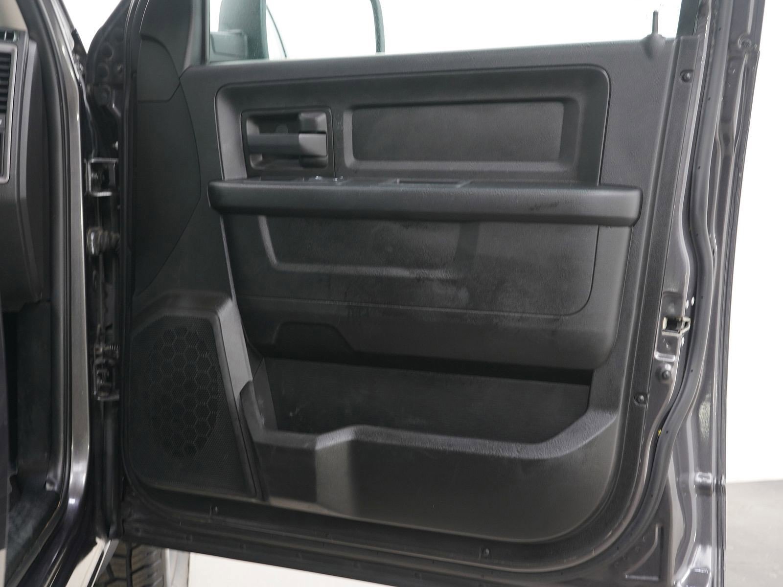 Used 2020 RAM 1500 Express w/ Wheel & Sound Group image 12